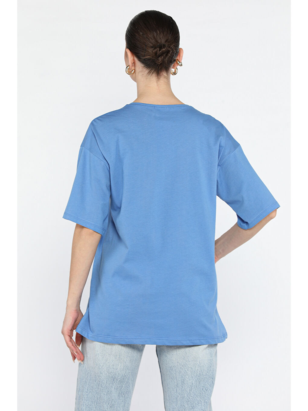 İndigo Ön Leopar Desenli Yazı Baskılı Kadın Bisiklet Yaka Tişört-2