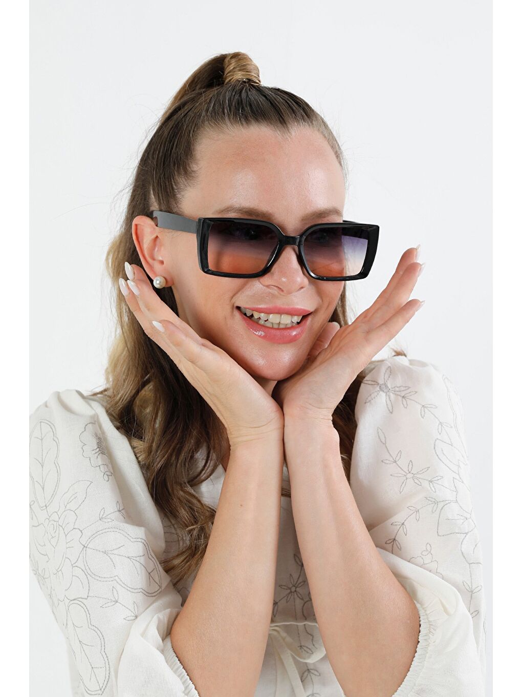 Kahverengi Dikdörtgen Çerçeveli Güneş Gözlüğü-3