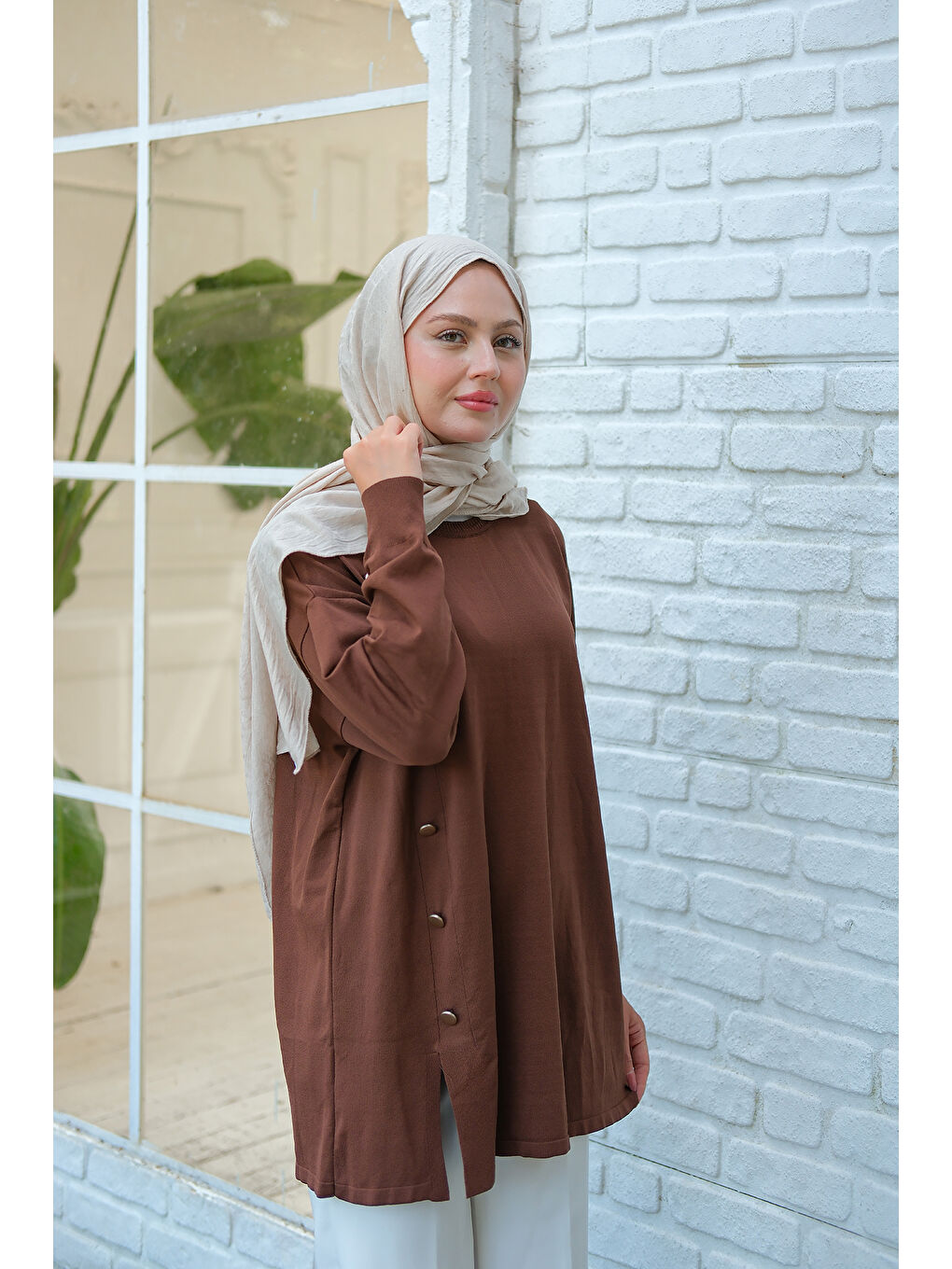 Kadın Ön Düğme Detay Tunik Kahverengi-1