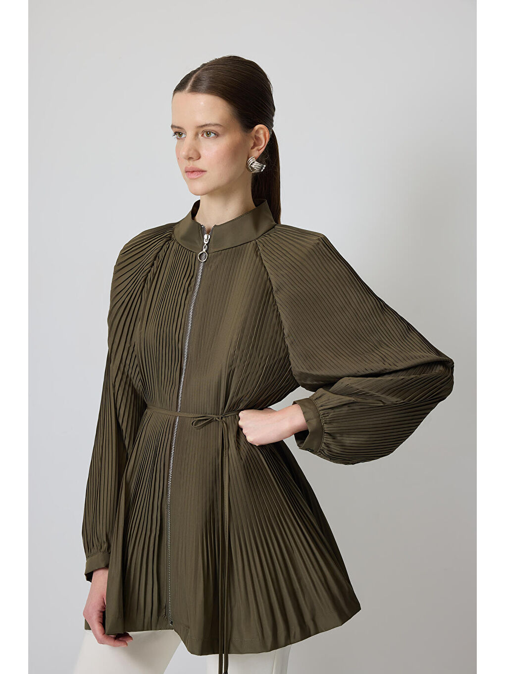 Haki Pileli Önü Fermuarlı Ceket-1