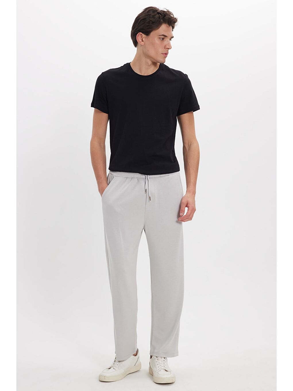 Bej Erkek Taş Baggy Fit Rahat Kesim Modal Kumaş Soft Doku Beli Bağcıklı Yan Cepli Eşofman Altı-6