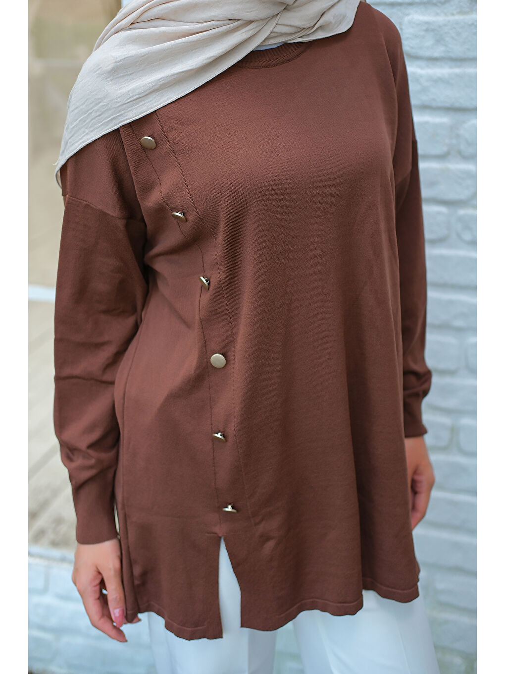 Kadın Ön Düğme Detay Tunik Kahverengi-4
