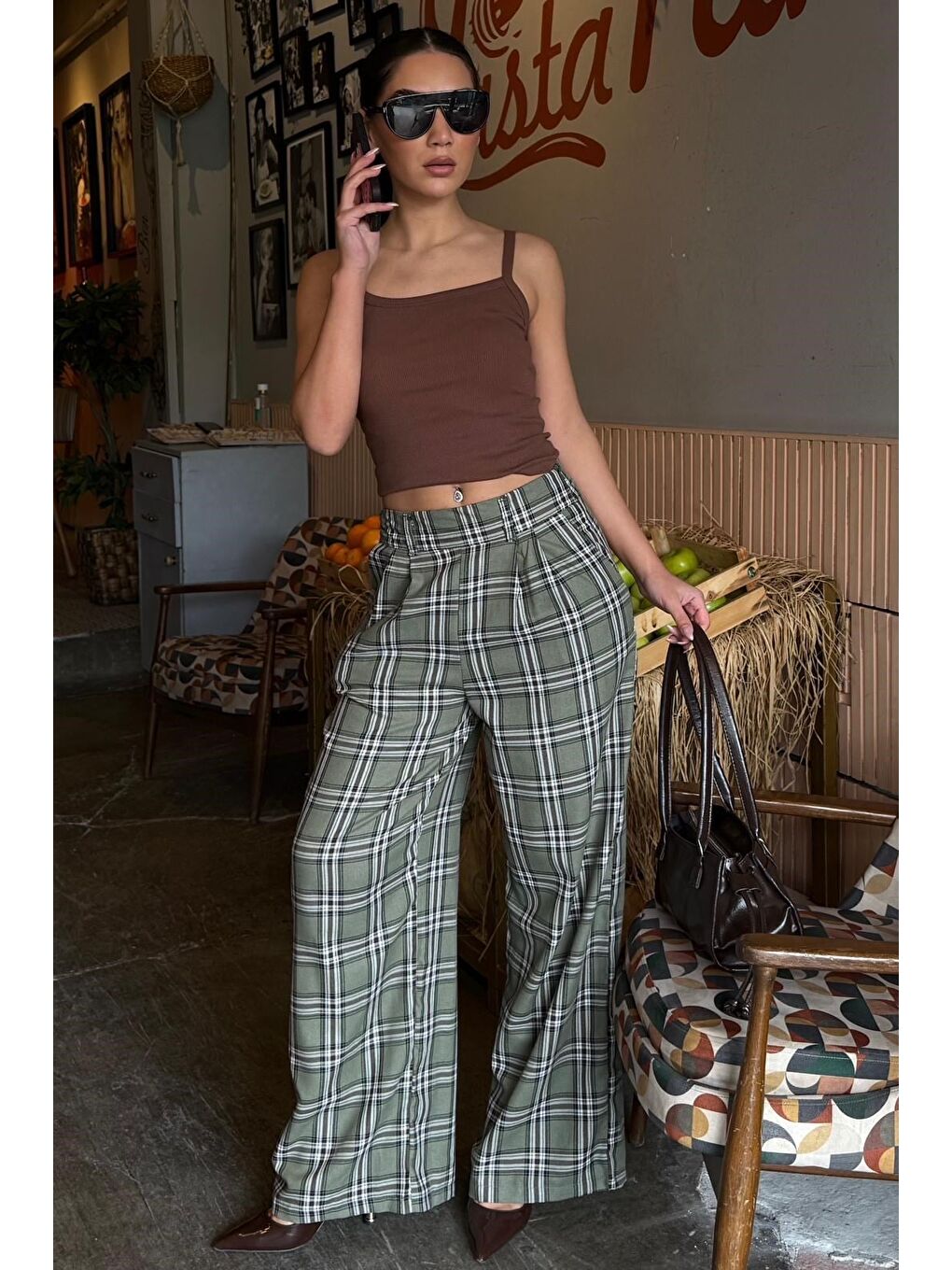 Haki  Kare Desenli Rahat Kesim Pantolon Mg2728-3