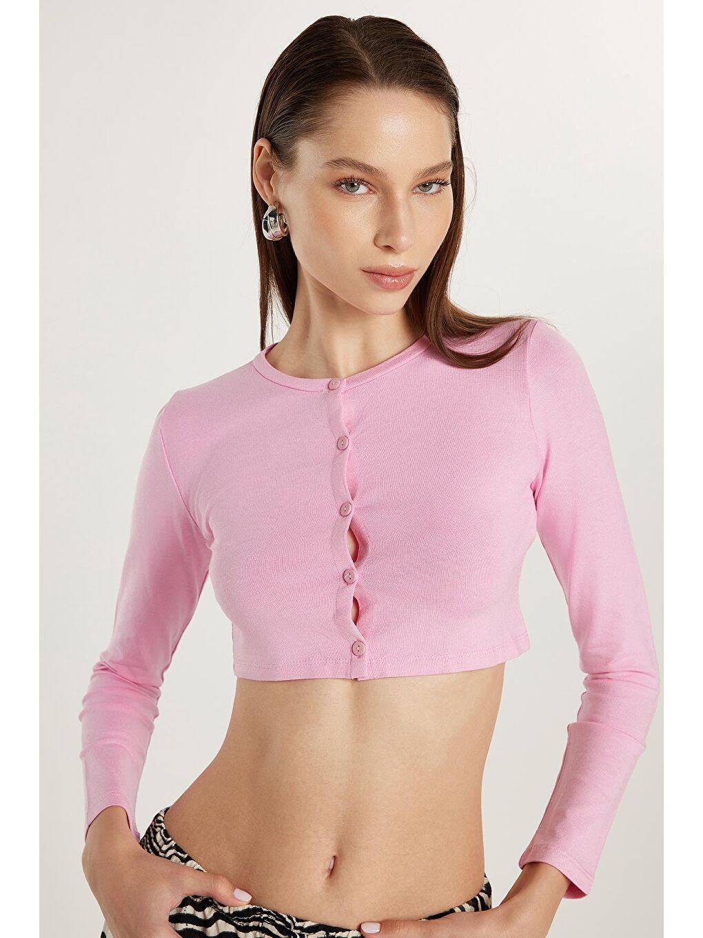 Kadın Slim Fit Dar Kesim Uzun Kollu Bisiklet Yaka Pembe Hırka-1