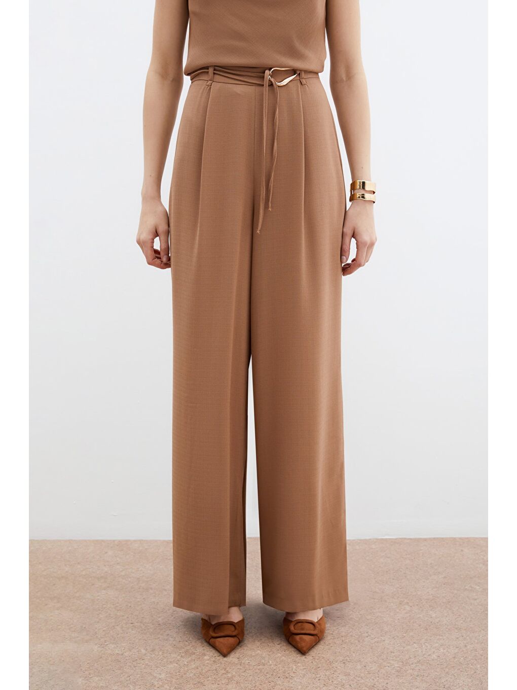 Bej Kemerli Salaş Pantolon - Vizon-3