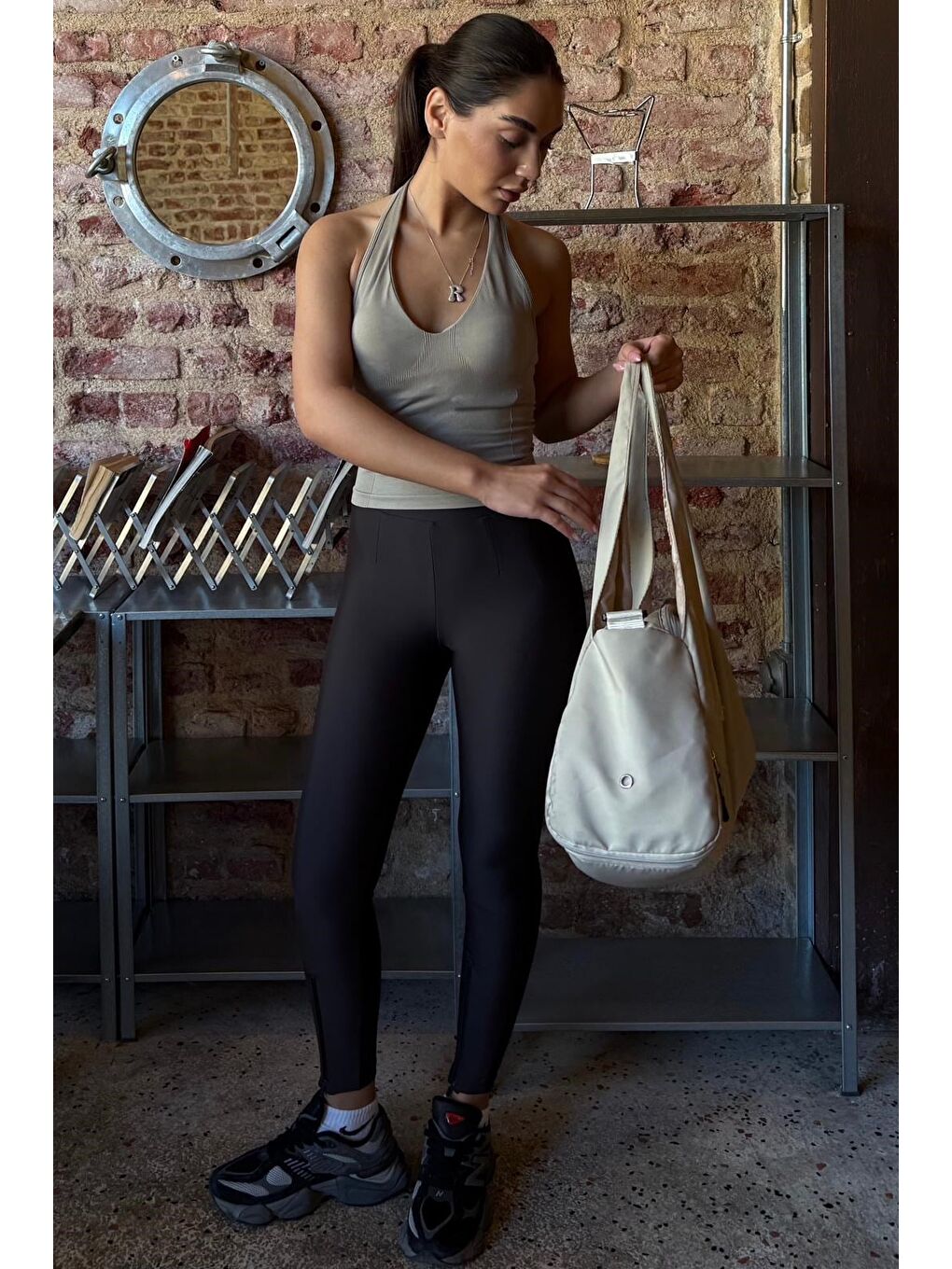 Kahverengi  Active Fit Toparlayıcı Fermuarlı Tayt Mg2791-7