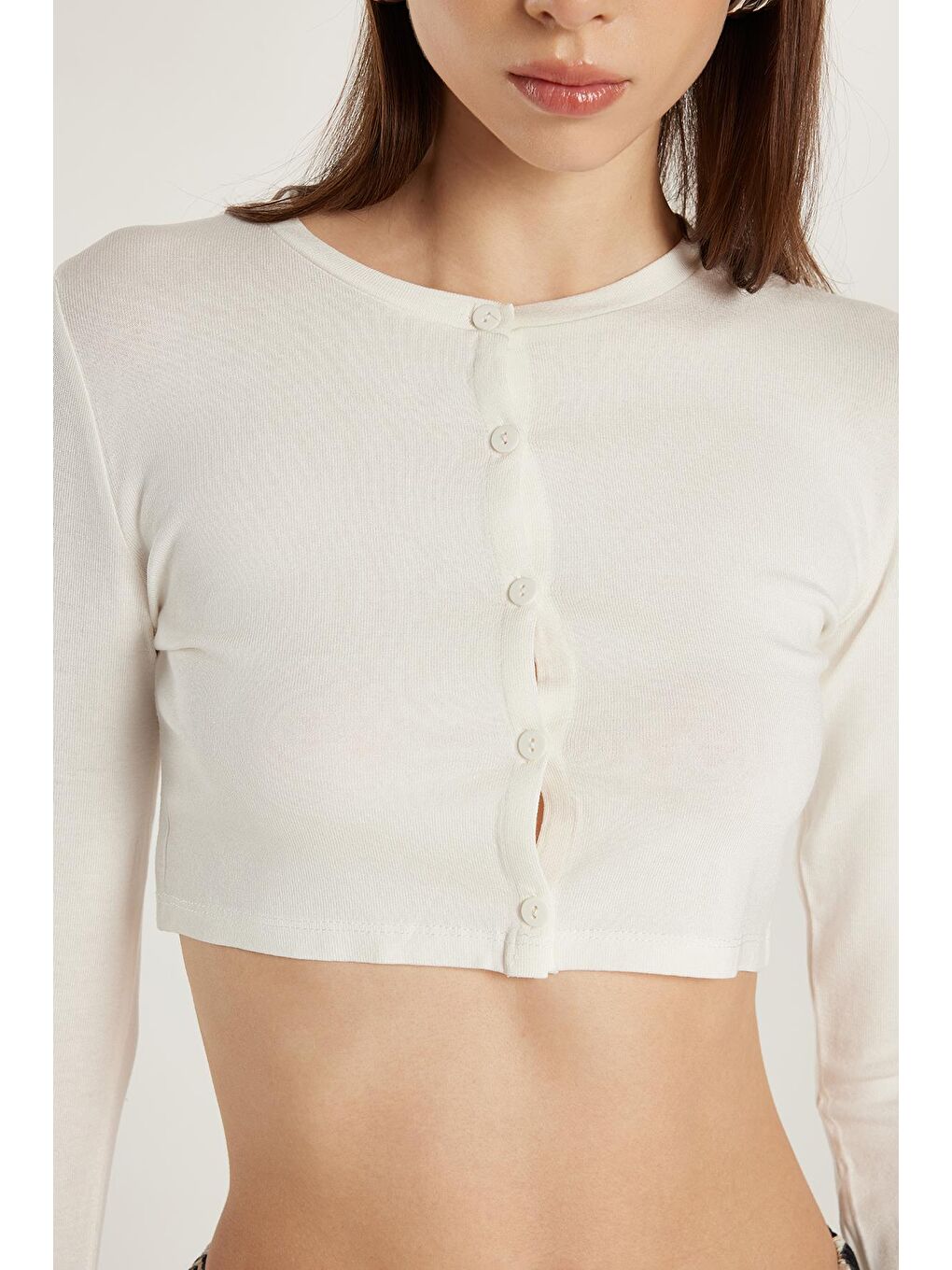 Kadın Slim Fit Dar Kesim Uzun Kollu Bisiklet Yaka Ekru Hırka-2