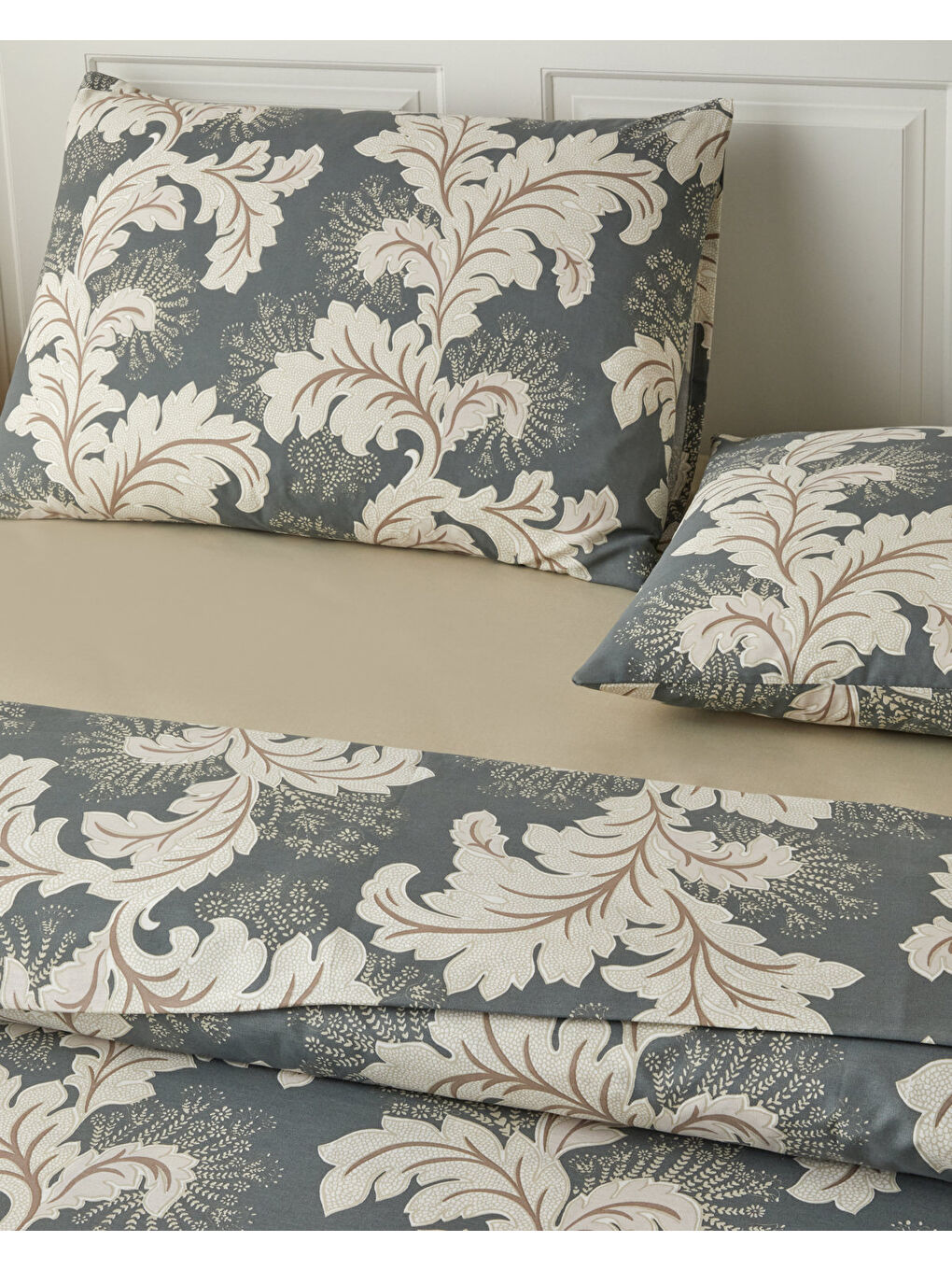 Veloria Çift Kişilik Çarşaflı Nevresim Takımı 200x220 cm Yeşil-Pudra-1