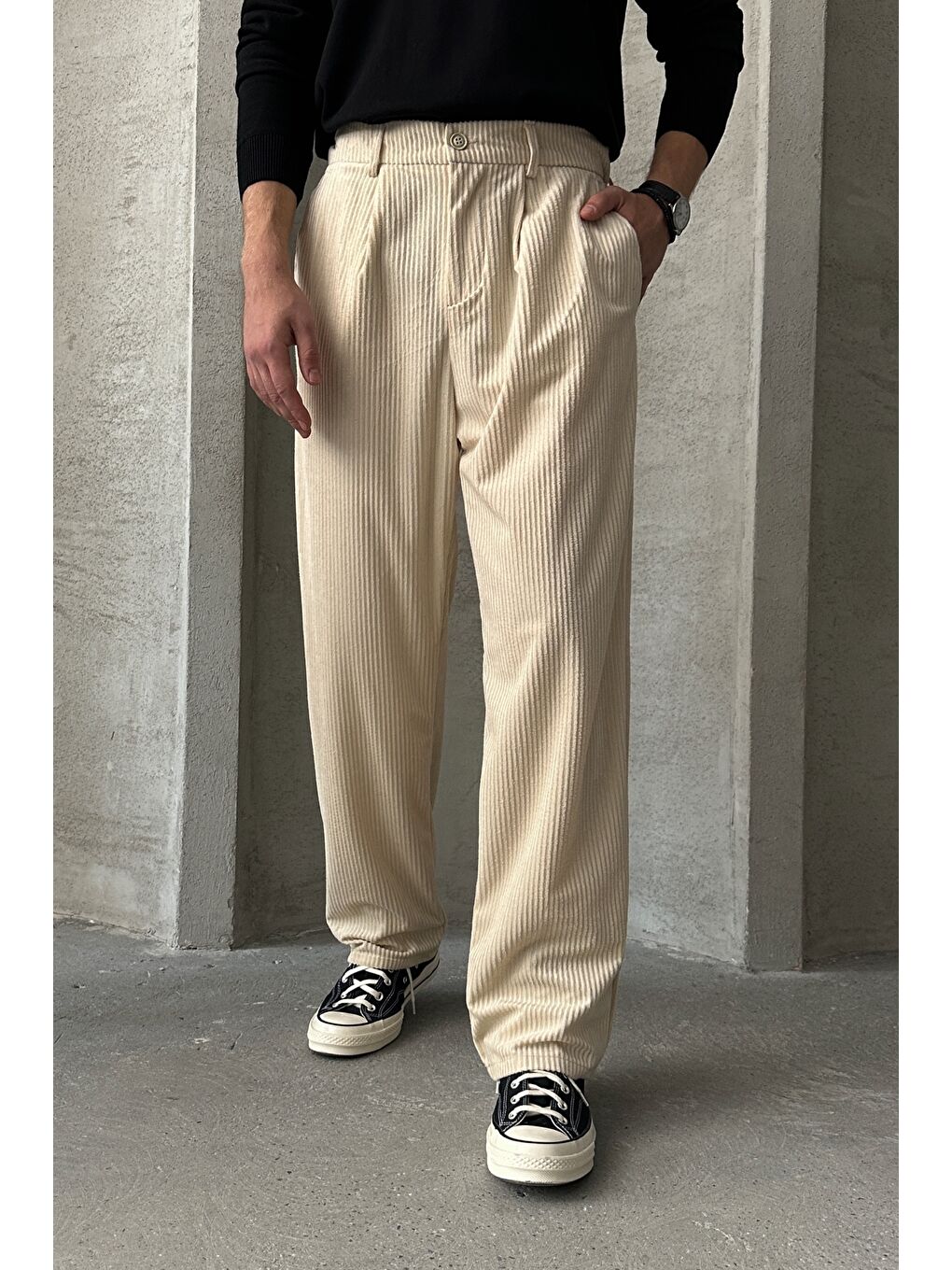 Ekru Erkek Pileli Baggy Kalıp Kadife Pantolon-1