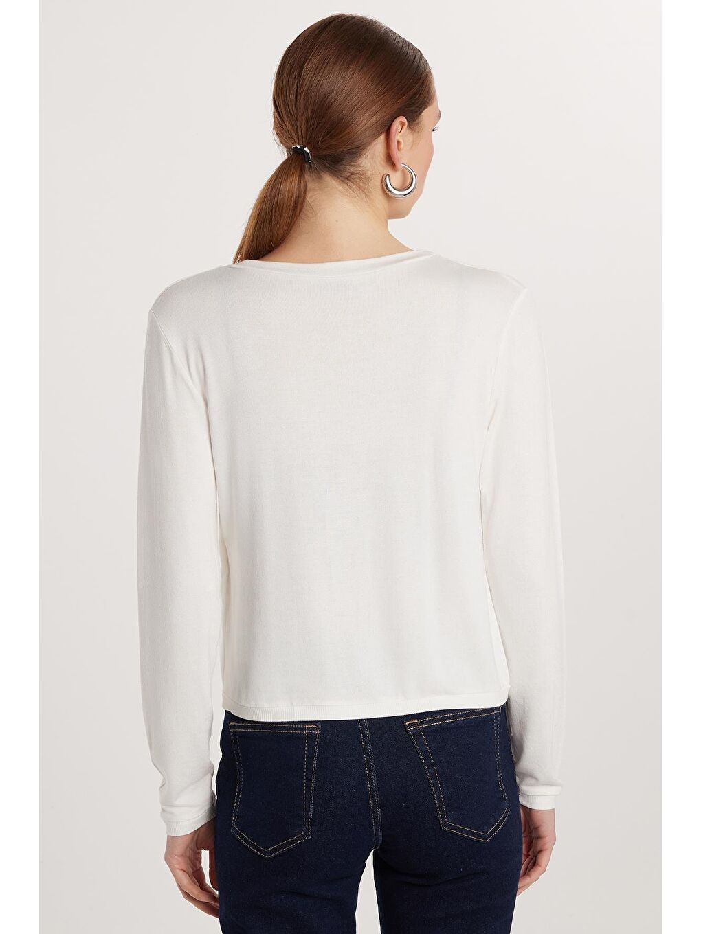 Kadın Slim Fit Dar Kesim Bağlamalı Uzun Kollu V Yaka Ekru Hırka-4