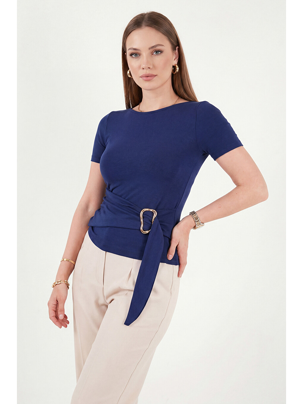 Lacivert Toka Detaylı Fitted Fit Kayık Yaka Bluz 5862707-3