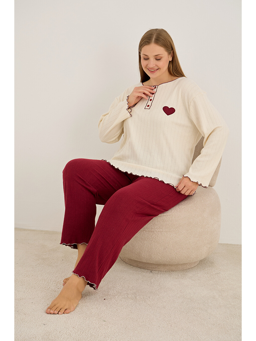Bordo Kalp Nakışlı Büyük Beden Örme İnterlok Pijama Takım25228002-1