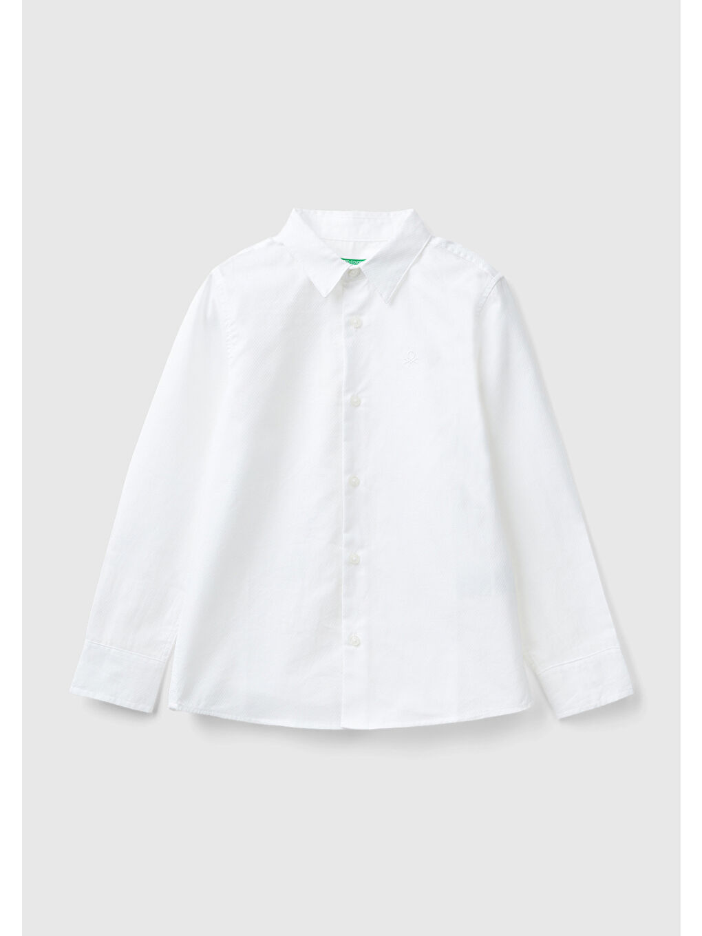 Erkek Çocuk Beyaz Önü Logo İşlemeli Düğmeli Armürlü Gömlek