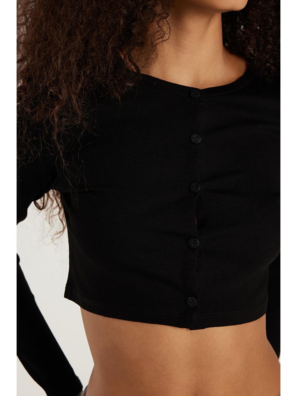 Kadın Slim Fit Dar Kesim Uzun Kollu Bisiklet Yaka Siyah Hırka-2