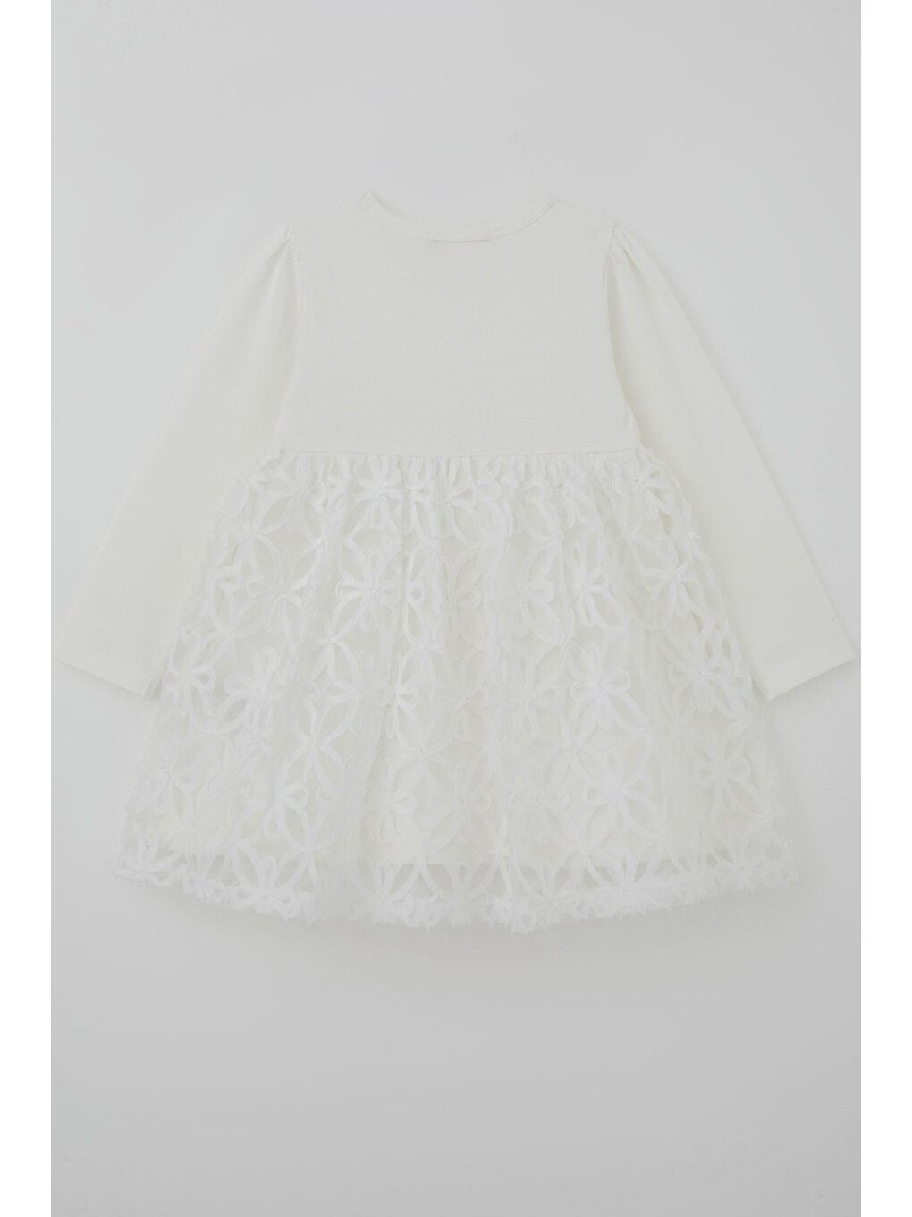 Kız Çocuk Uzun Kollu Elbise Etek Kısmı Organze Kabartmalı Çiçek Tül Detaylı Ekru (3-8 Yaş)-3