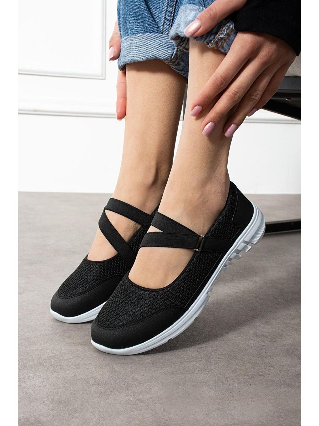 Siyah Ginevra Günlük Kadın Babet Kolay Giyilebilir Hava Alabilen Hafif Rahat Esnek Spor Ayakkabı