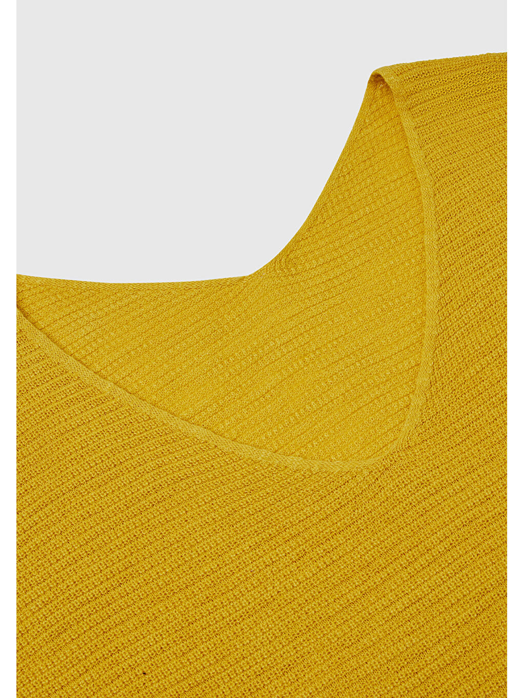 Kadın Sarı Pamuk ve Keten Karışımlı Çizgili Dikişsiz V Yaka Kolsuz Üst-5