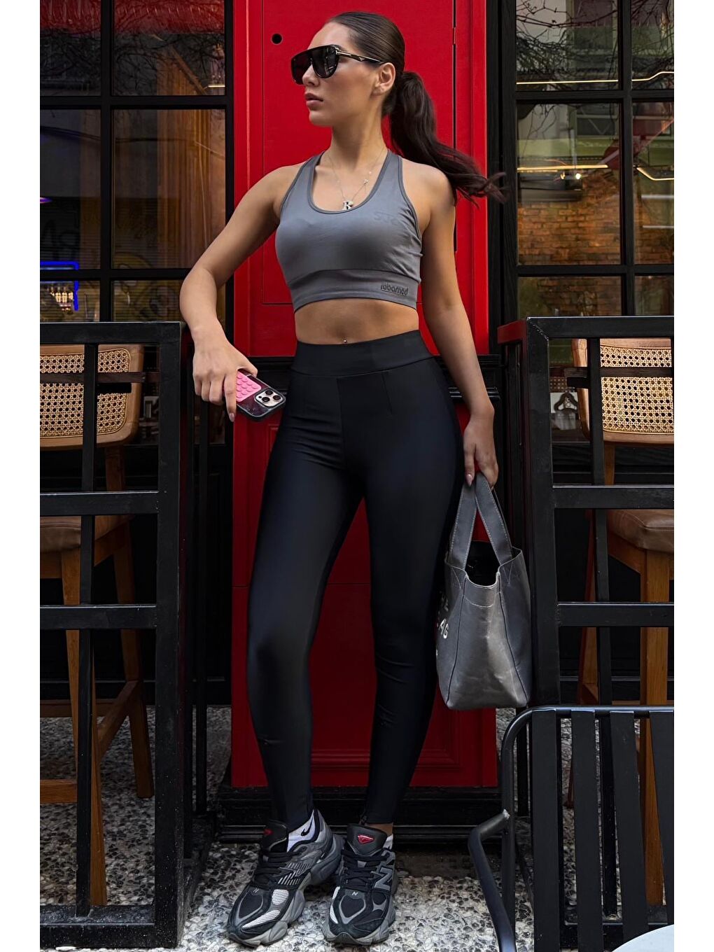 Siyah Active Fit Toparlayıcı Fermuarlı Tayt Mg2791-5