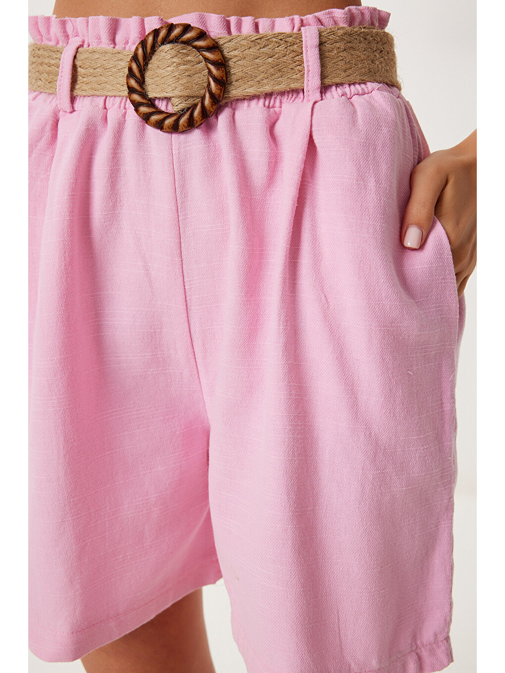 Pembe Hasır Kemerli Keten Şort PEMBE HBV0006-3