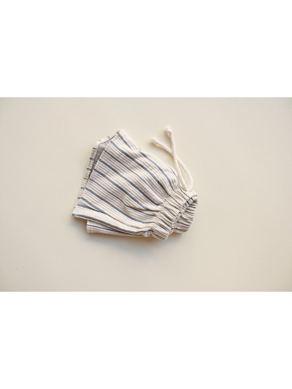 Jakarlı İndigo Çizgili Şort-3