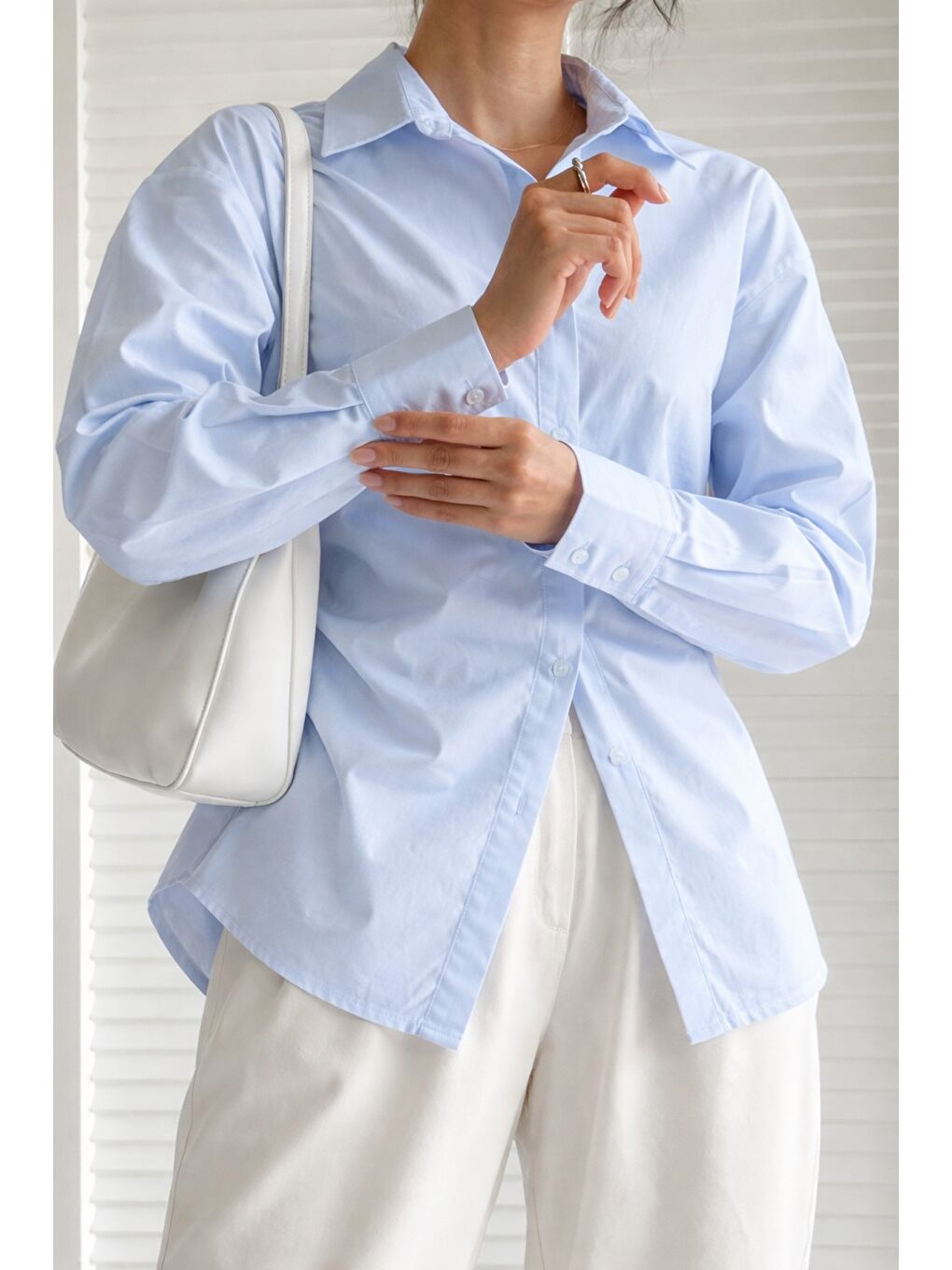 Mavi Kadın Yan Büzgü Detaylı Gömlek Elastanlı Pamuklu Uzun Kollu Gömlek-4