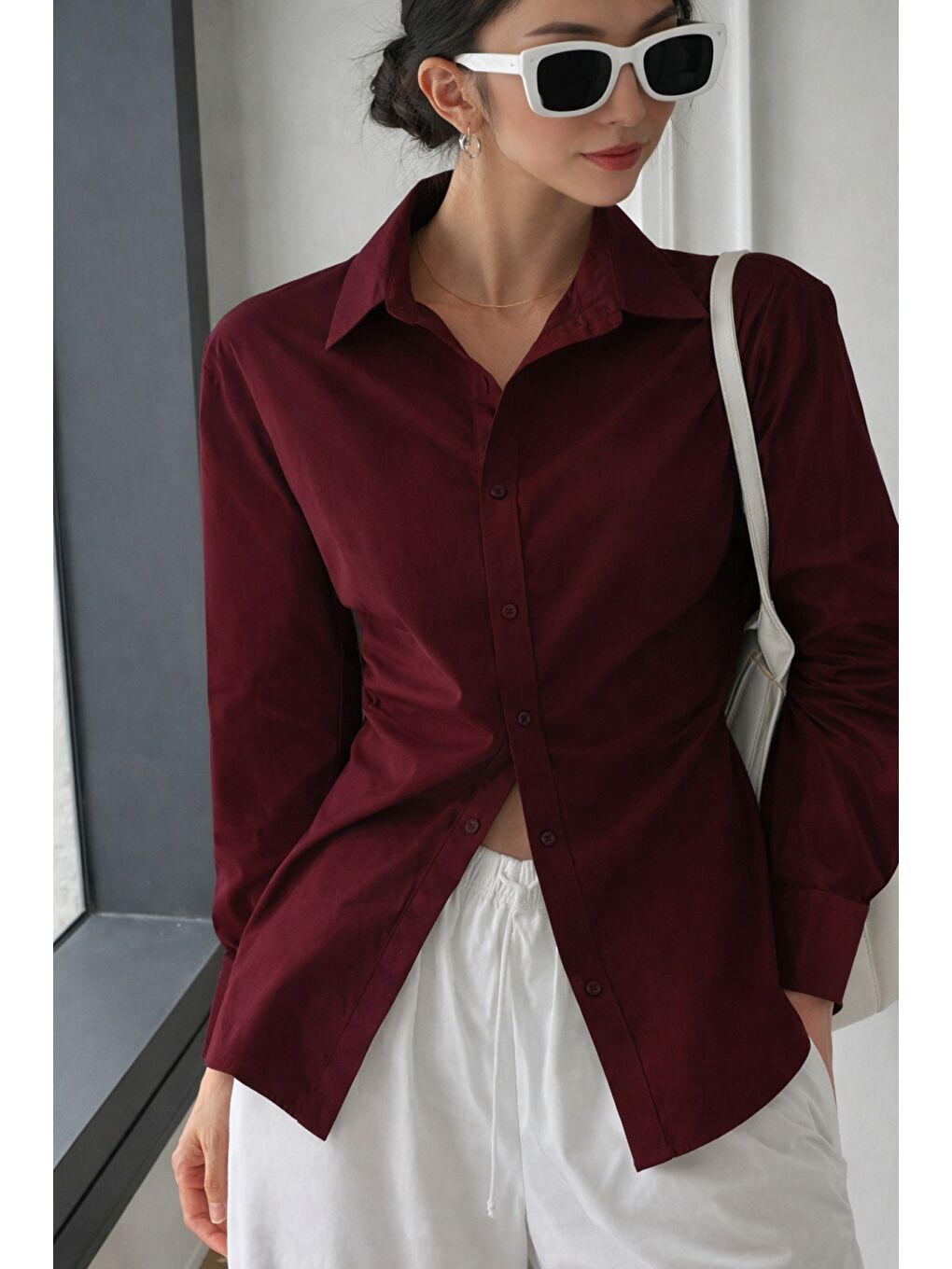 Bordo Kadın Yan Büzgü Detaylı Gömlek Elastanlı Pamuklu Uzun Kollu Gömlek-3