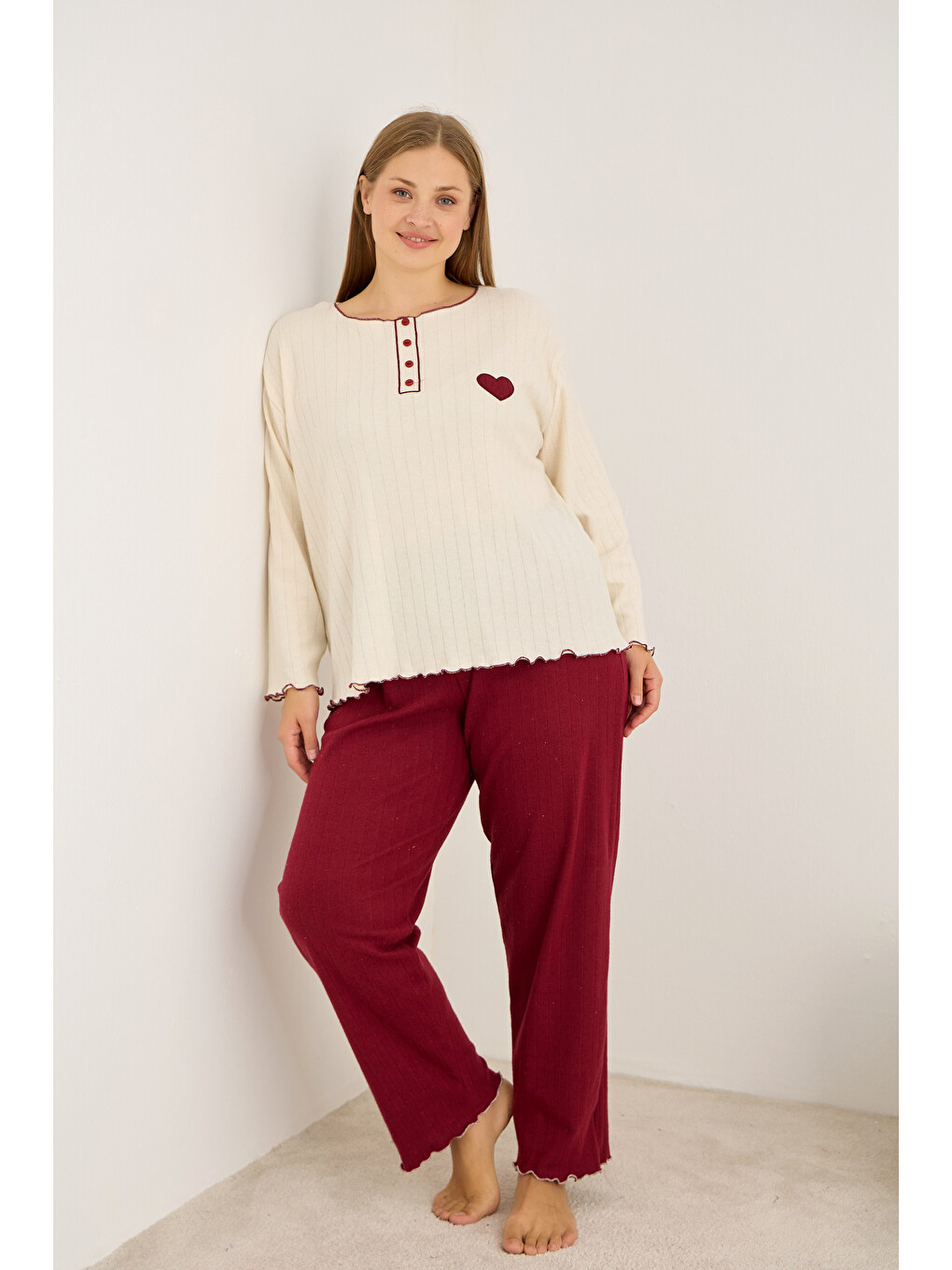 Bordo Kalp Nakışlı Büyük Beden Örme İnterlok Pijama Takım25228002-2
