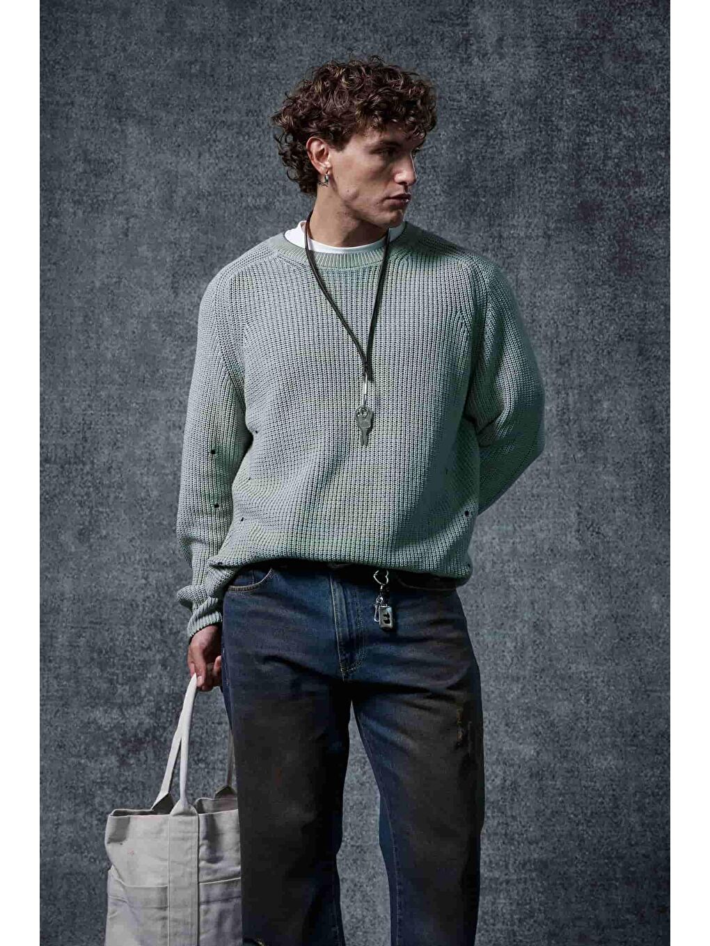 Mavi Erkek Oversize Yıkamalı Distressed Triko Kazak Mint-1