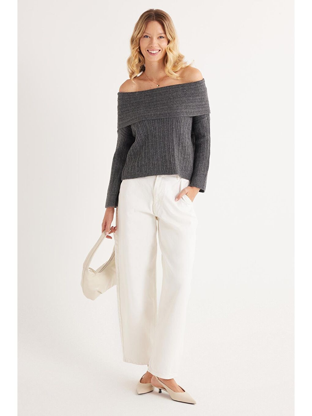 Kadın Regular Fit Klasik Kesim Uzun Kollu Omzu Açık Antrasit Kazak-4