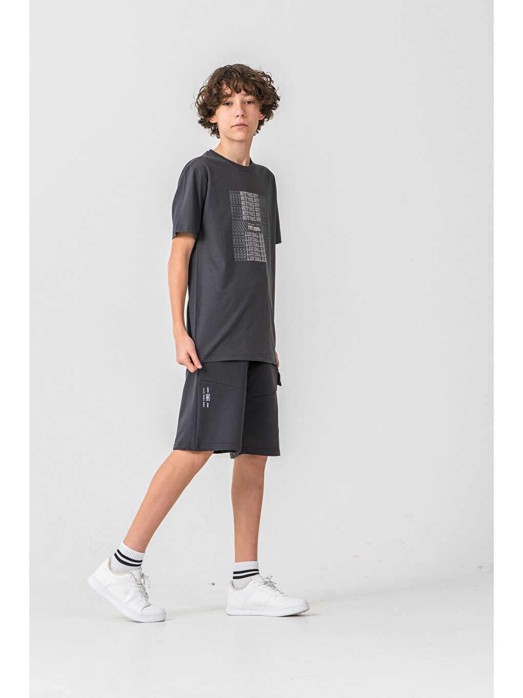 Gri New York City Urban 1992 League Baskılı Kargo Cepli Erkek Çocuk Şort - Tişört Takımı-3