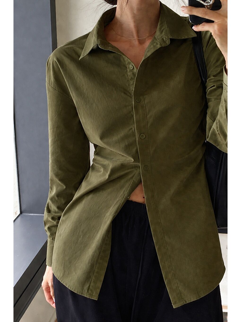 Haki Kadın Yan Büzgü Detaylı Gömlek Elastanlı Pamuklu Uzun Kollu Gömlek-3