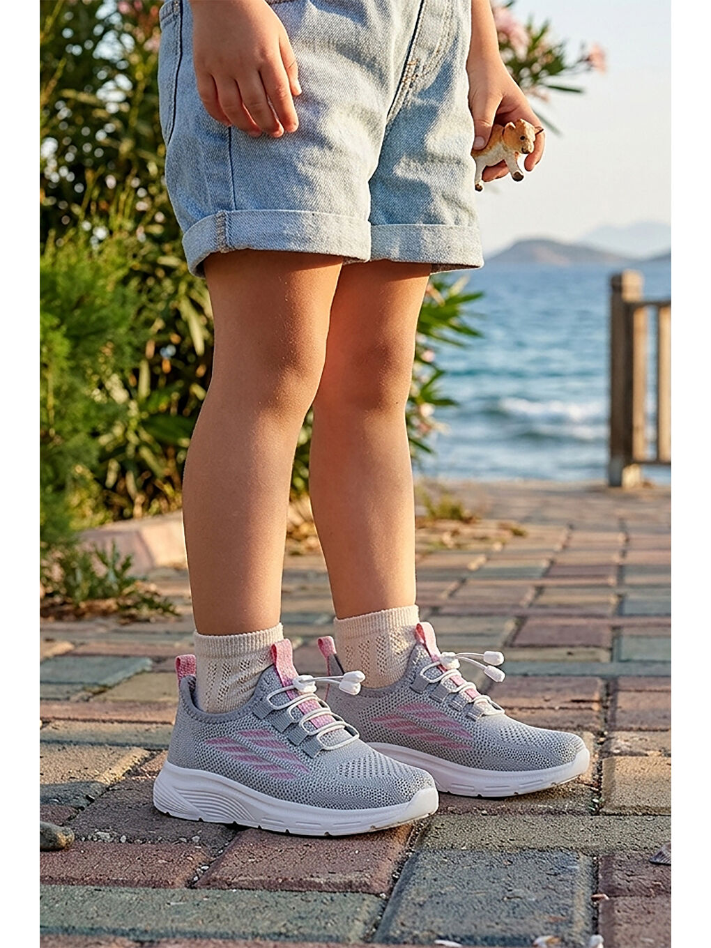 Gri Dunca Fileli Faylon Taban Kız Çocuk Spor Ayakkabı-2