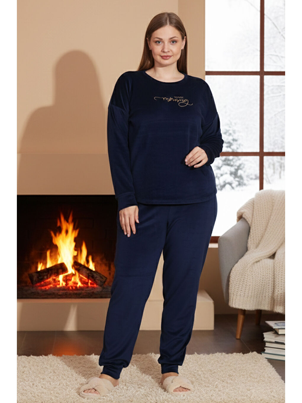 Büyük Beden Kadın Kadife Pijama Takımı 25396 Lacivert