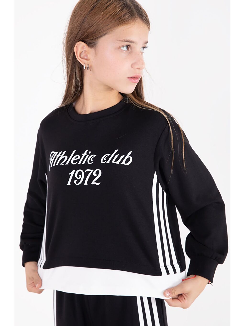 Siyah Şerit Detaylı Yazılı Geniş Paça Kız Çocuk Takım 22772-3