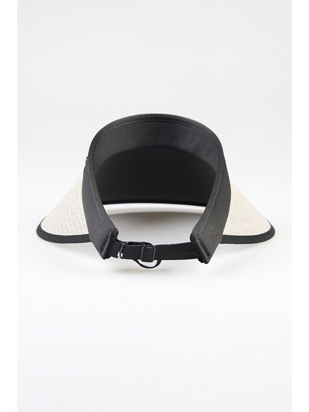 Ekru G Harf Armalı Siperli Şapka-2