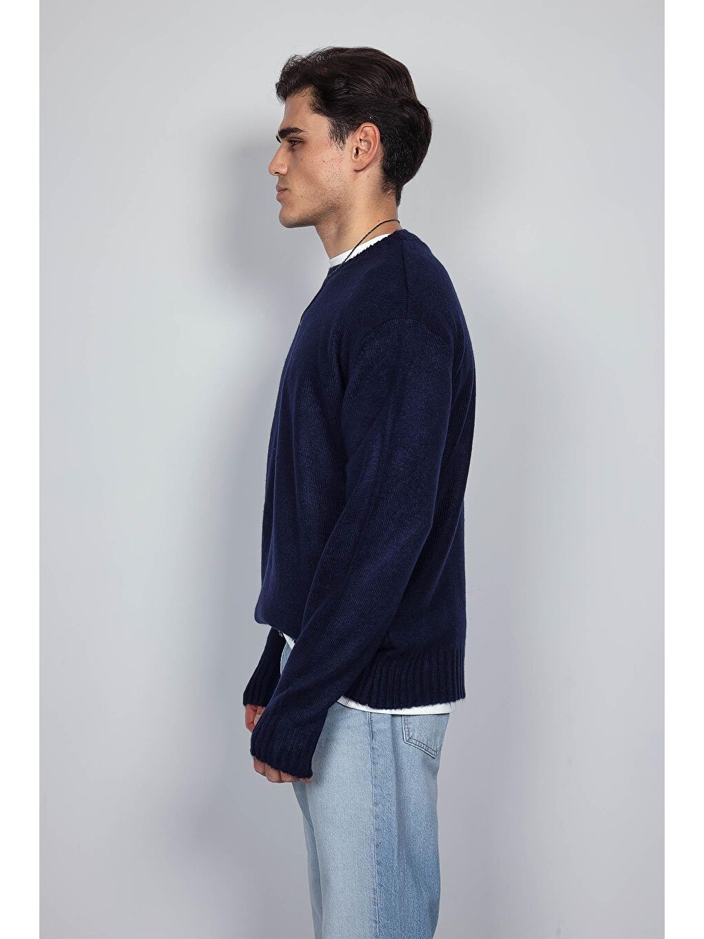 Erkek Regular Fit Bisiklet Yaka Kazak Lacivert-5