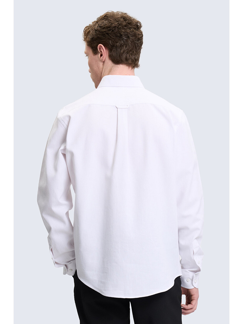 Beyaz Comfort Fit Uzun Kollu Keten Gömlek-3