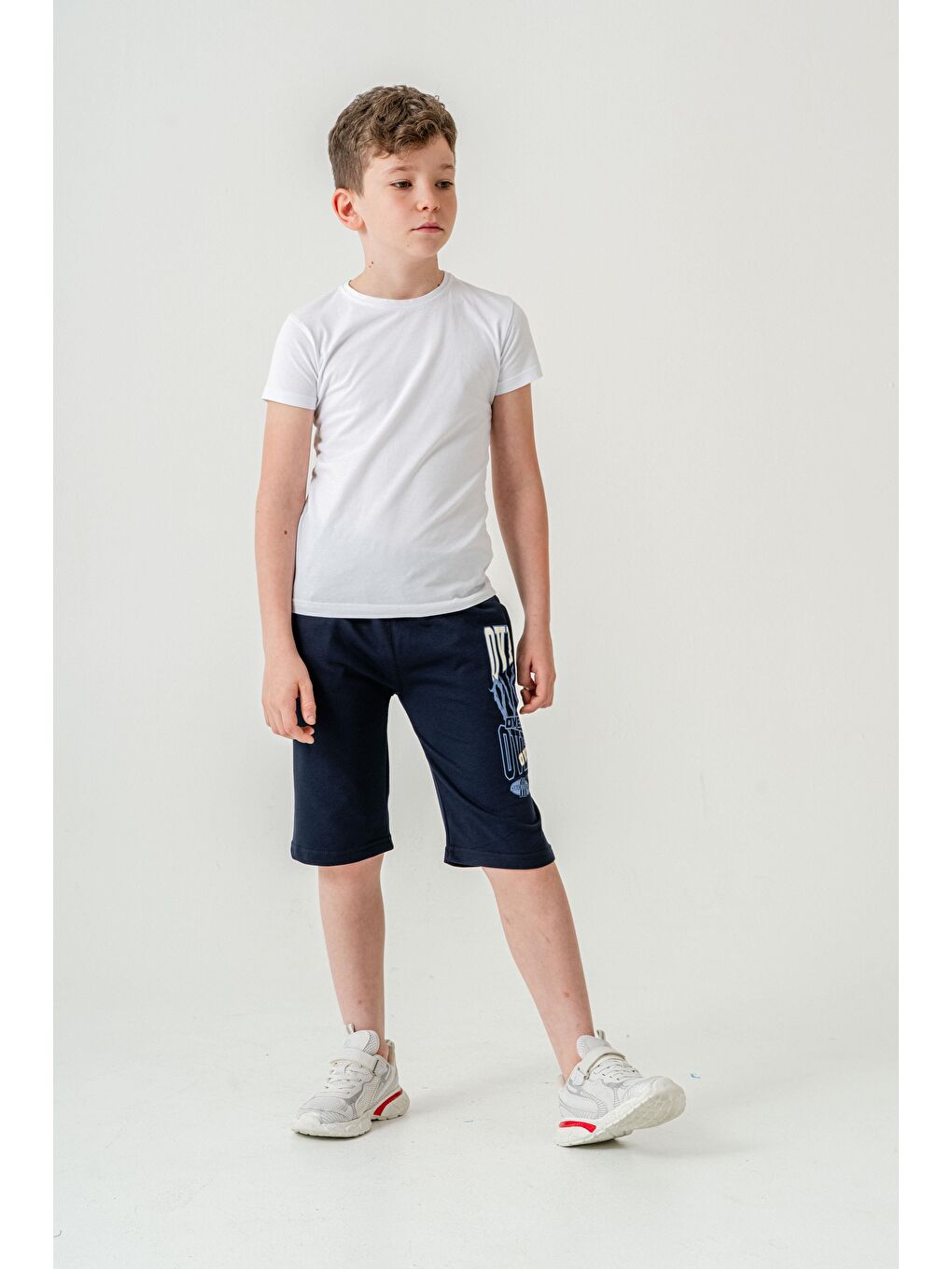 Lacivert Overcome Baskılı Cepli Erkek Çocuk Şort-1