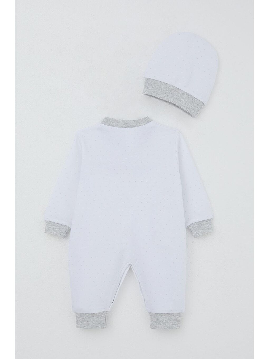 Erkek Bebek Tulum Nokta Desenli Beyaz (0-6 Ay)-1