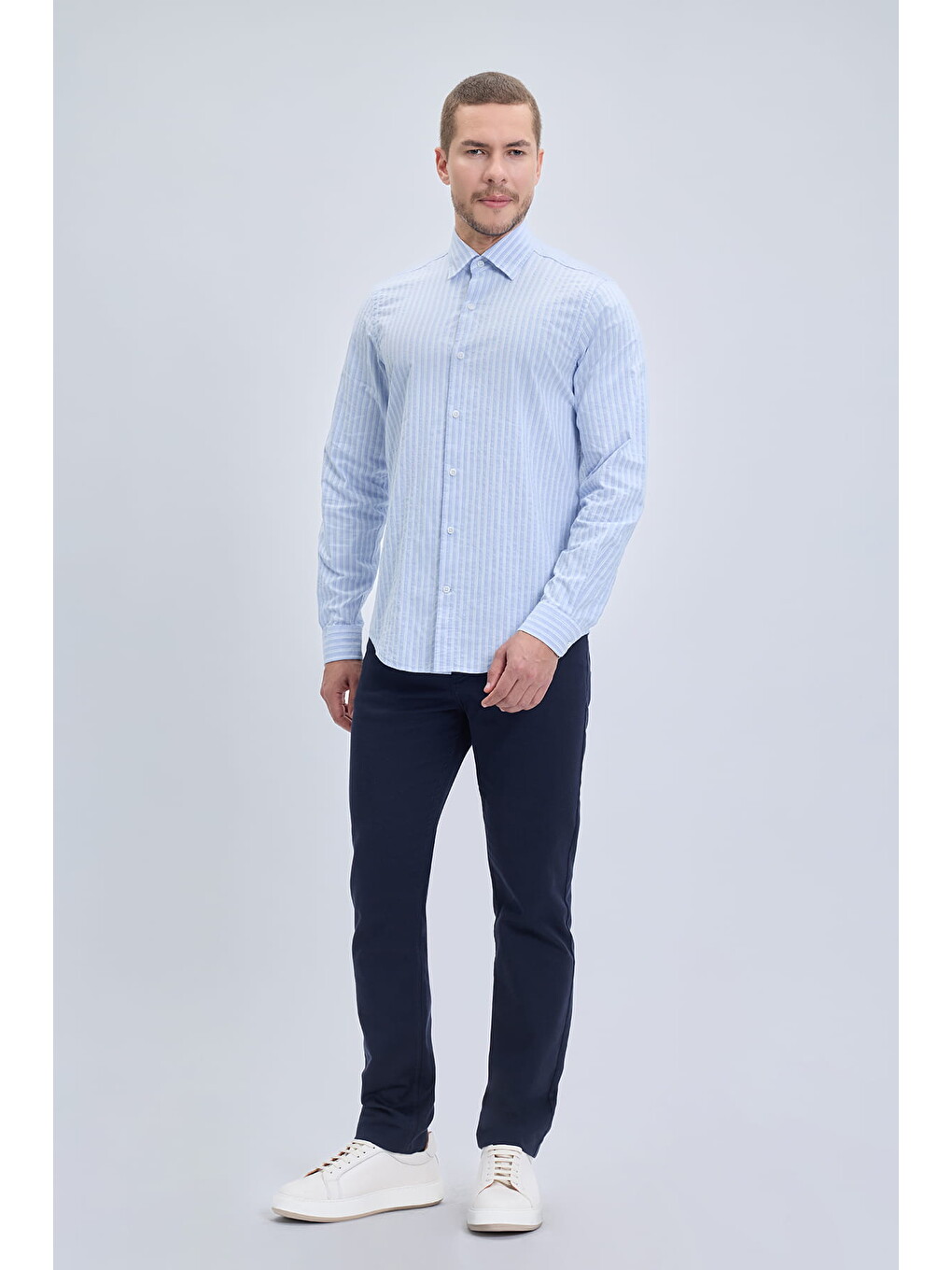 Mavi Comfort Fit Çizgili Düğmeli Yaka Uzun Kollu Pamuklu Gömlek-1