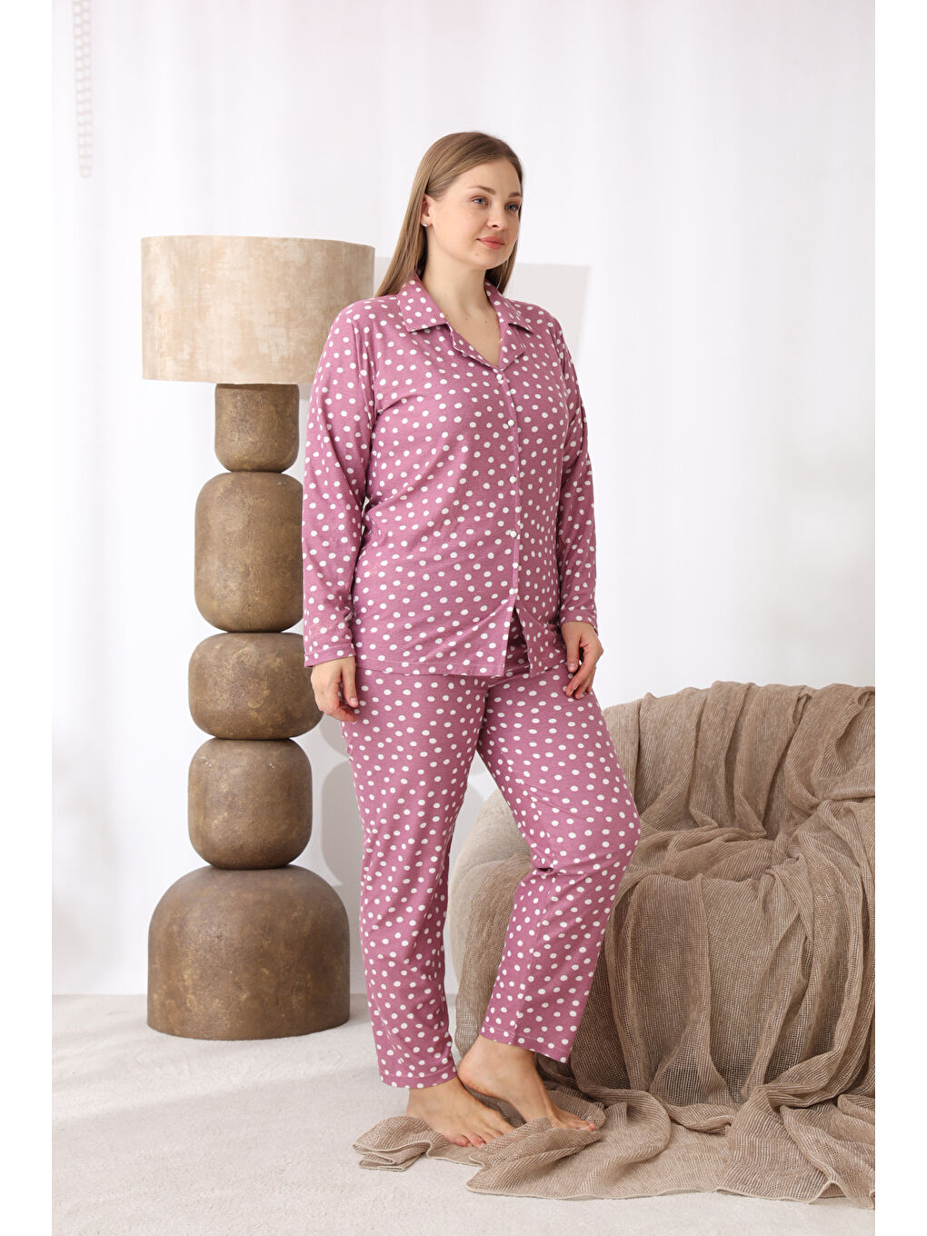 Lila Boydan Düğmeli Desenli Süet Kumaş Büyük Beden Kadın Pijama Takımı 510-1