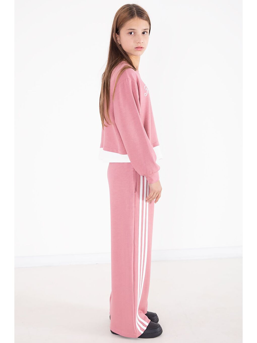 Pembe Şerit Detaylı Yazılı Geniş Paça Kız Çocuk Takım 22773-3
