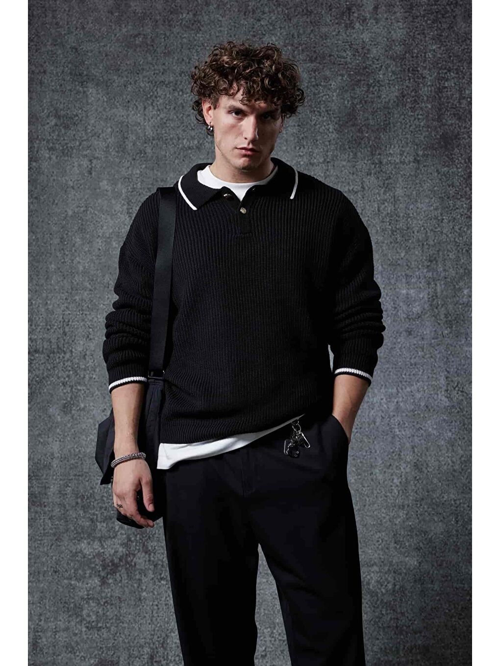 Erkek Oversize Polo Yaka Kontrast Detaylı Triko Kazak Siyah