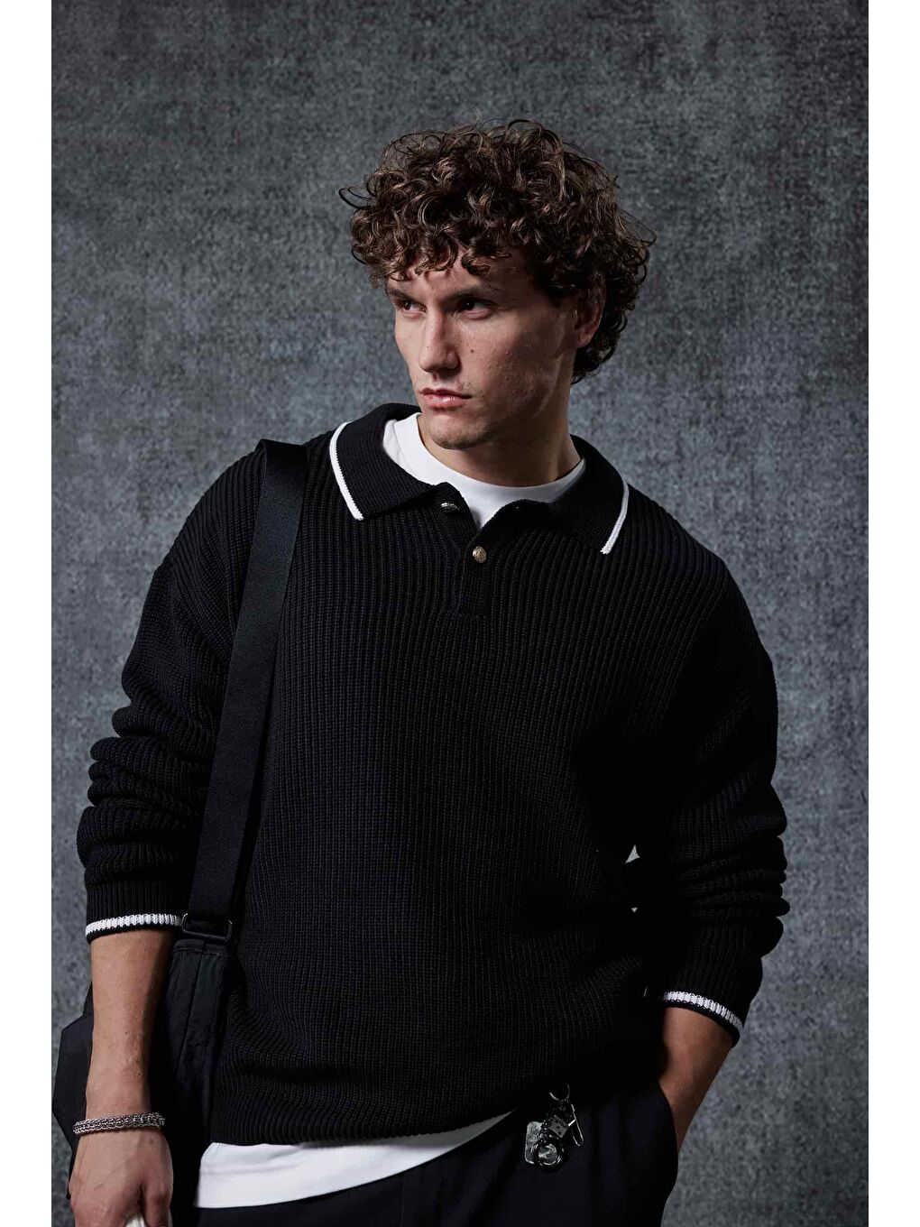 Erkek Oversize Polo Yaka Kontrast Detaylı Triko Kazak Siyah-2