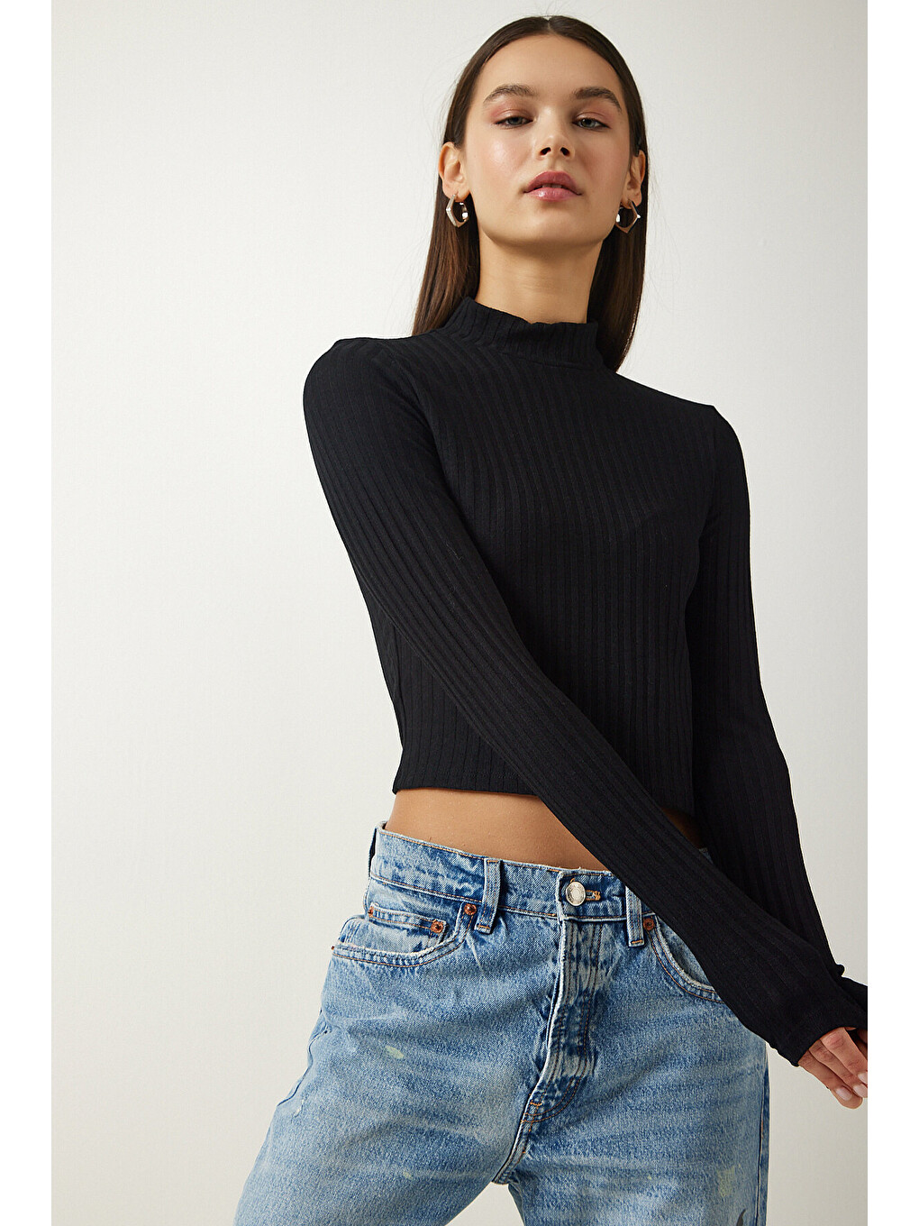 Siyah Balıkçı Yaka Fitilli Crop Örme Bluz SİYAH LAH0004-1
