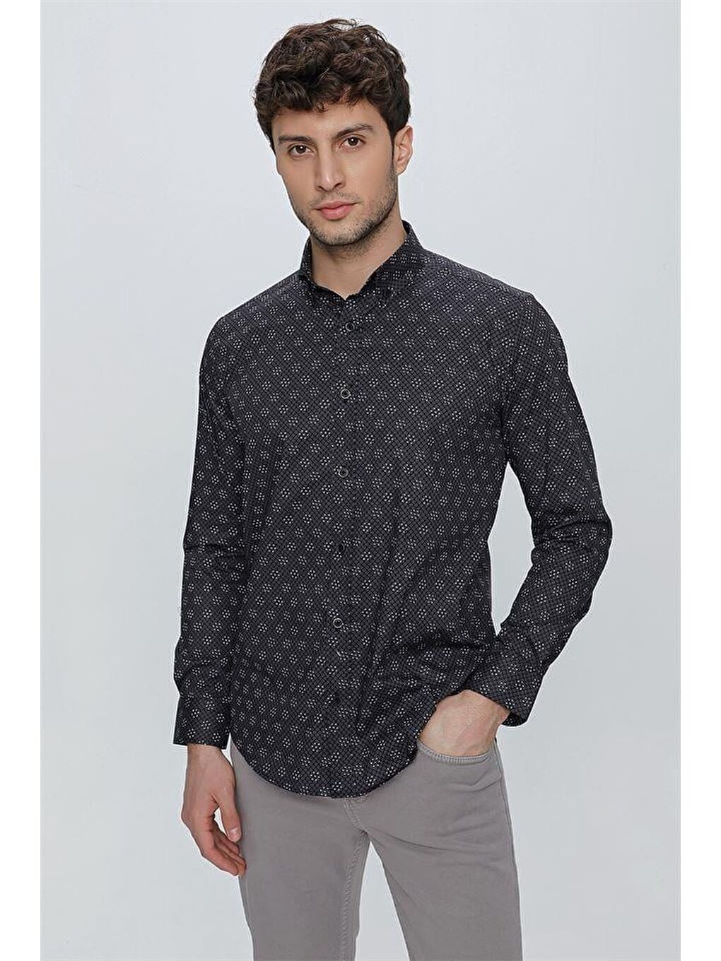 Siyah Uzun Kol Klasik Slim Fit Pamuklu Elastanlı Gömlek 1004225244-3