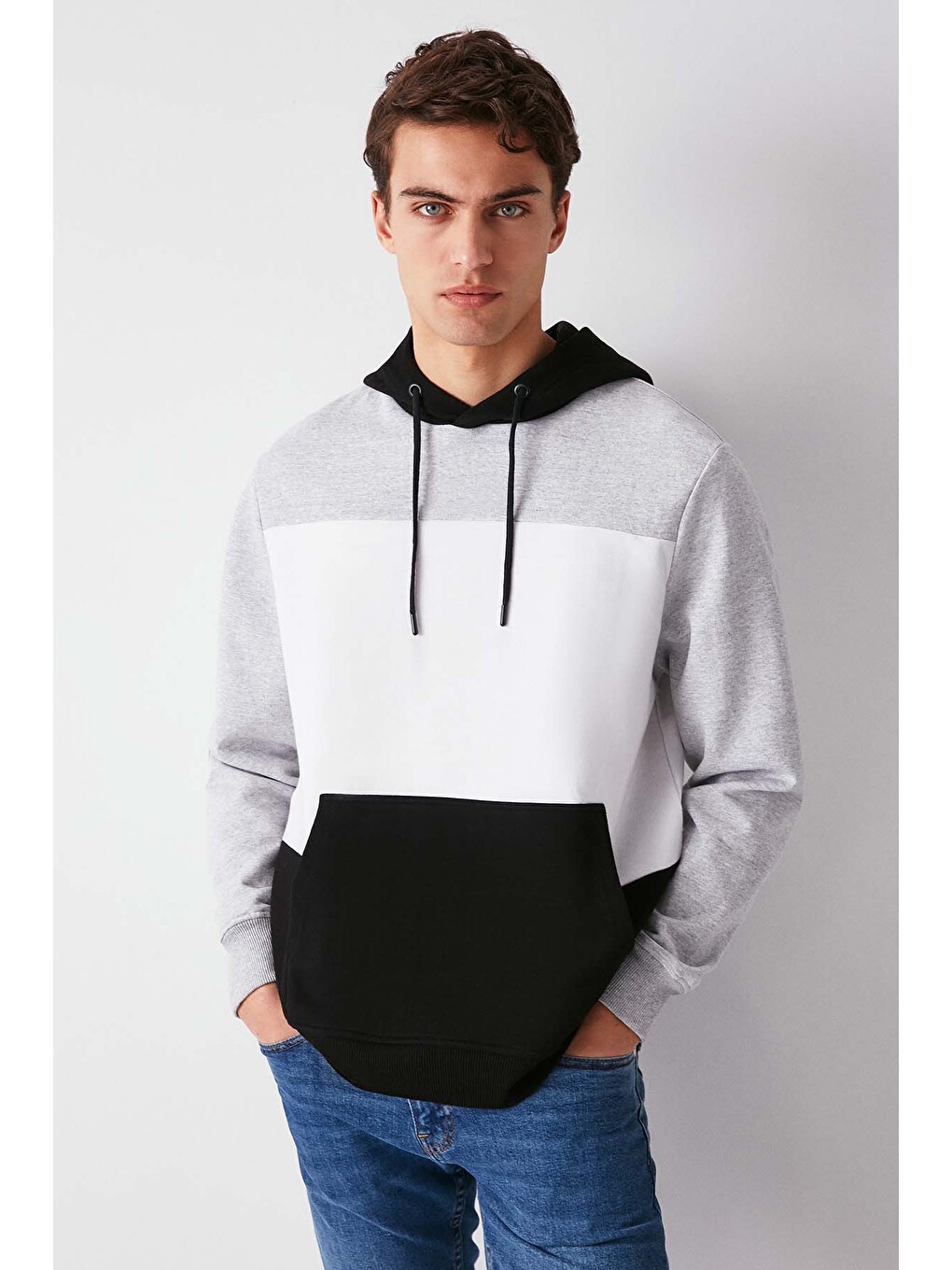 Clyde Erkek Bloklu Kapüşonlu Kordonlu İçi Polarlı Siyah Sweatshirt-1