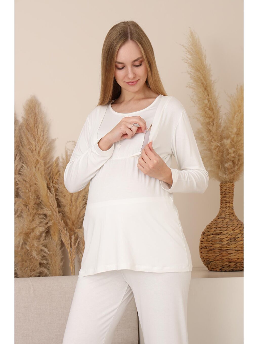 Bej Çizgili Sabahlıklı Emzirmeye Uygun Hamile ve Lohusa Pijama Takımı-6