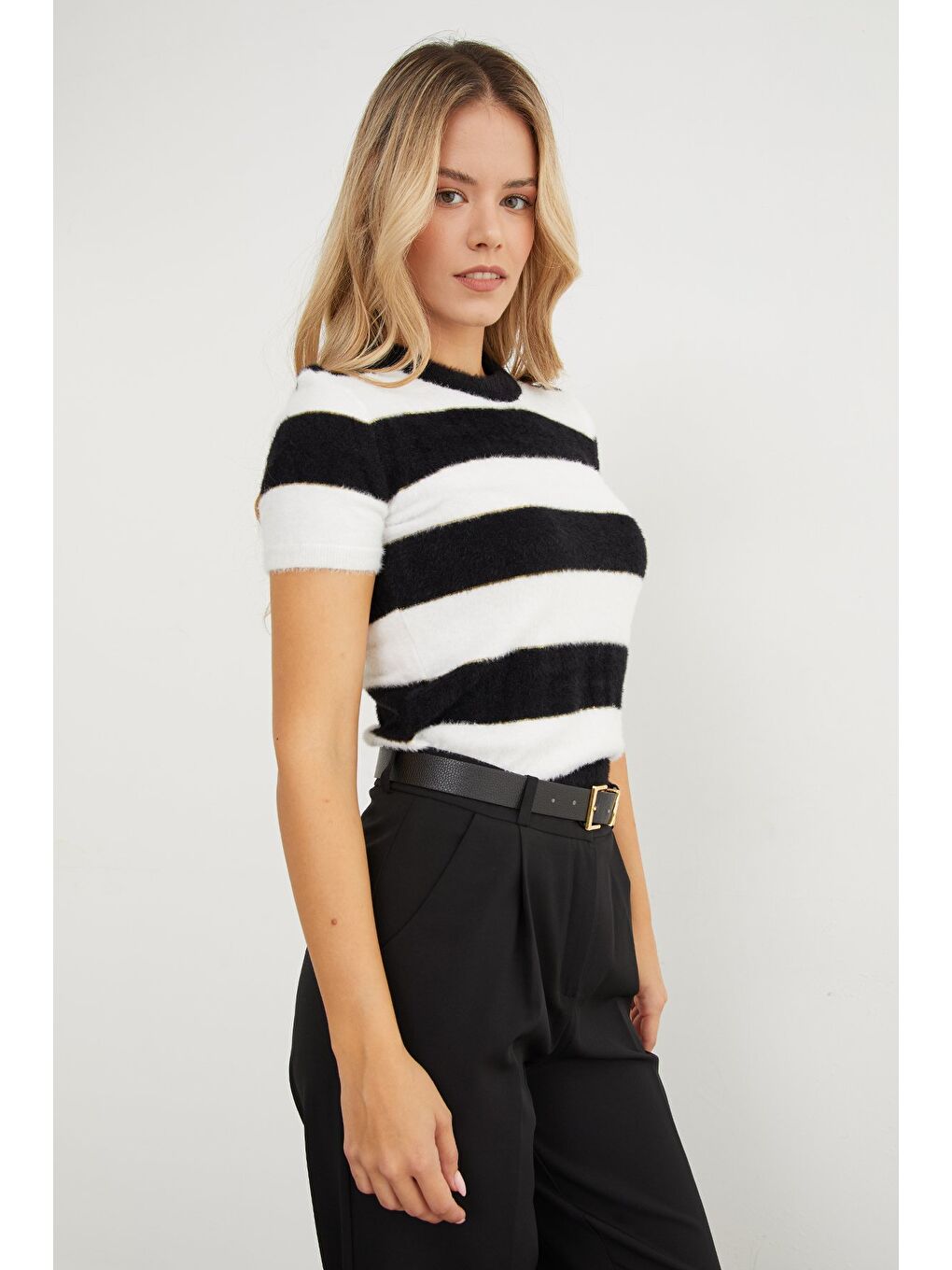 Siyah Çizgili Sakallı Kazak-4