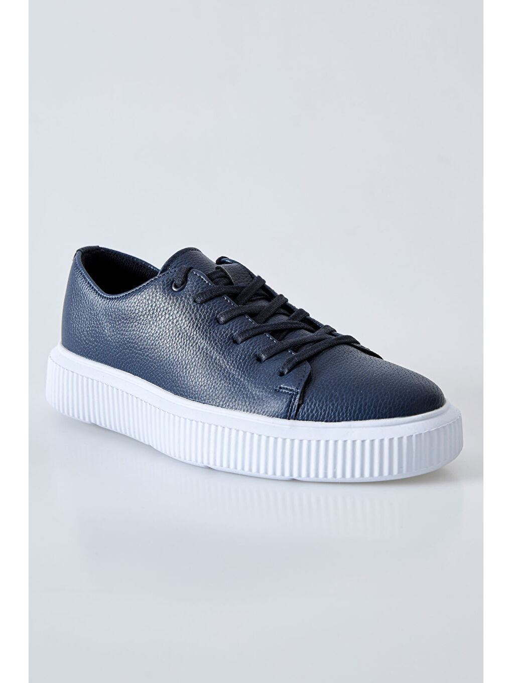 Lacivert Bağcıklı Delikli Suni Deri Erkek Spor Ayakkabı - 89129-5